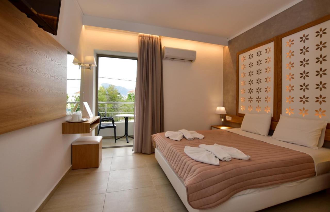 Hotel Aghas Paleochora Exterior photo